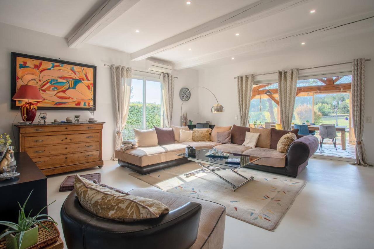 Villa Catalpa Avec Piscine Le Muy Εξωτερικό φωτογραφία